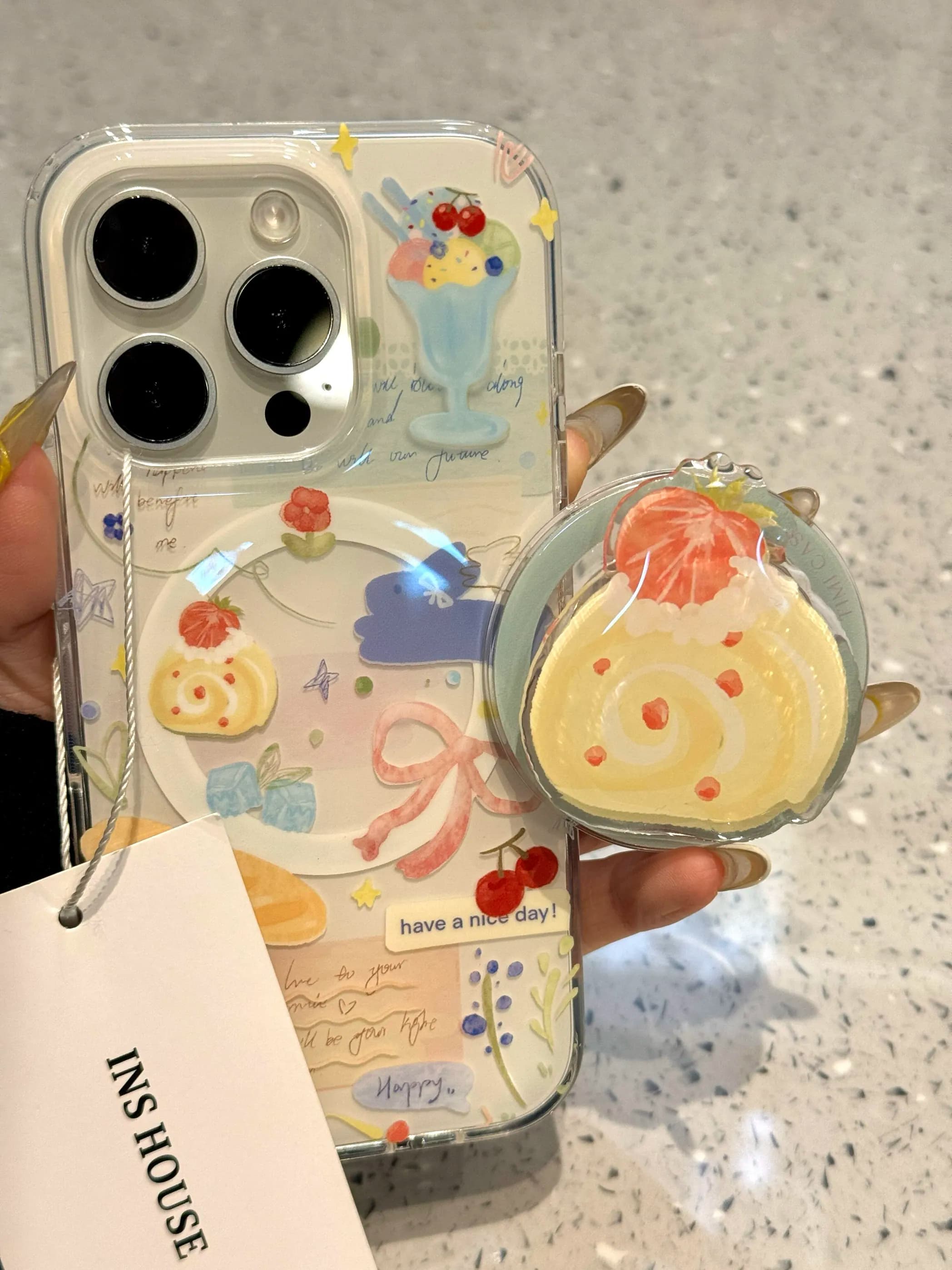 Casing iPhone Motif Roll Cake Stroberi Gaya INS dengan Magnetic Stand, Cocok untuk iPhone 13 Pro hingga 17