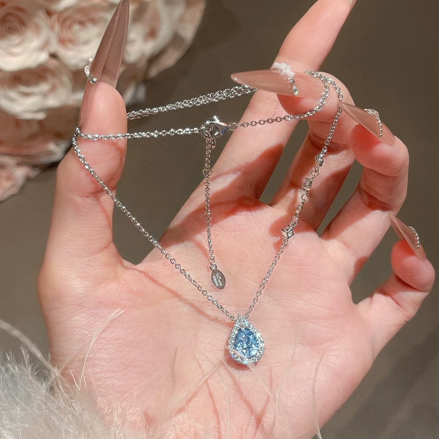 Kalung Disney Blue Tears Wanita 2026 Minimalis Premium, Hadiah Ulang Tahun Bermakna